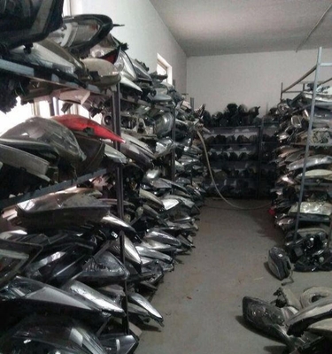 長期高價回收奔馳汽車配件，助力循環(huán)經(jīng)濟